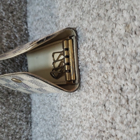 Louis Vuitton Damier Azure Keyholder authentic - Picture 7 of 7